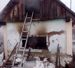 В пожаре в поселке Батуринском Еманжелинского района погиб человек