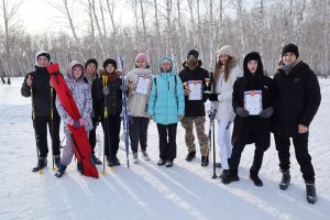 Школьники из Зауральского – трижды победители смешанной эстафеты по лыжным гонкам